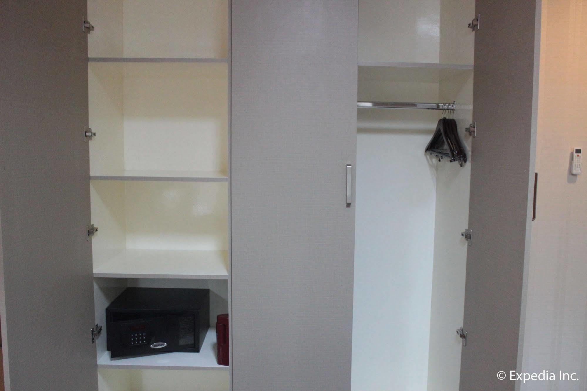 Sun Plaza Subic Hotel Olongapo Eksteriør billede