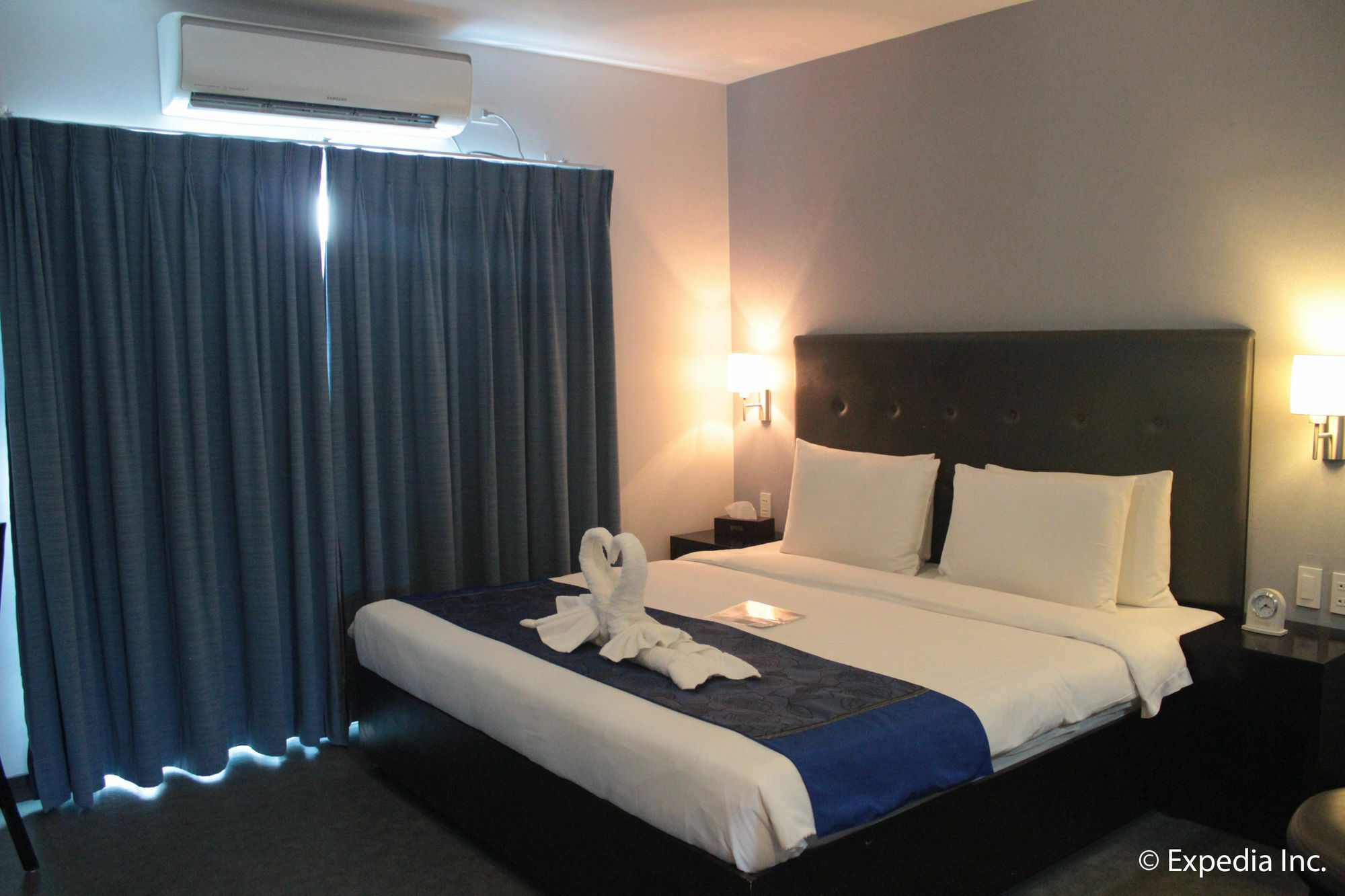 Sun Plaza Subic Hotel Olongapo Eksteriør billede