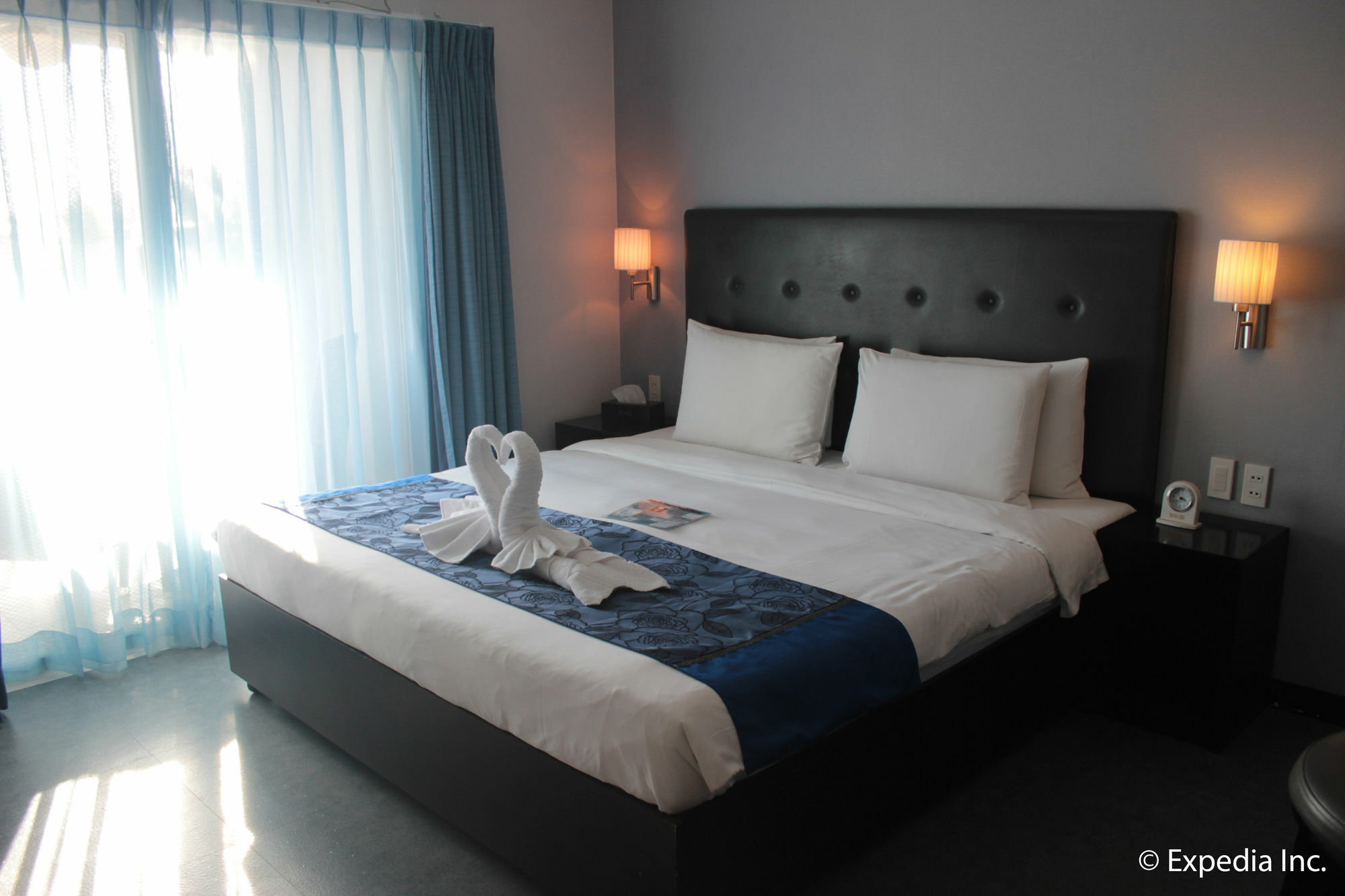 Sun Plaza Subic Hotel Olongapo Eksteriør billede